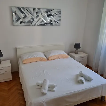 Apartamento Smilja